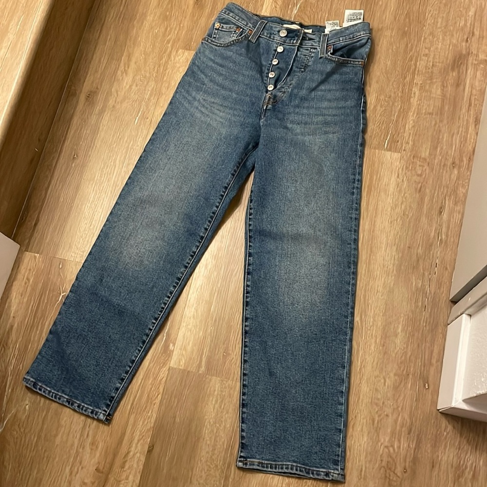 Levis ribcage straight jeans